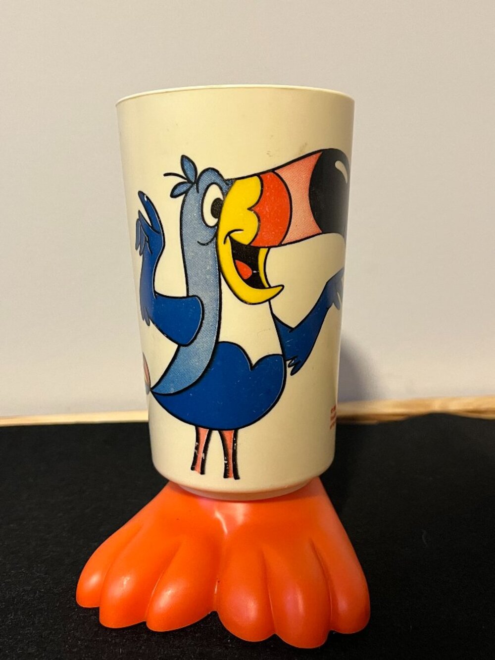 Fruit Loops Toucan Sam Cup Vintage Kellogg